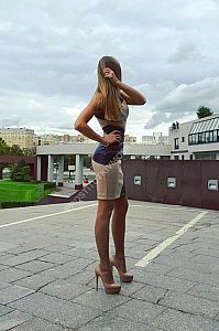 Зина, метро Курская Зина, метро Курская
