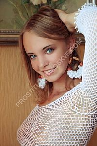 Лиза, метро Чкаловская Лиза, метро Чкаловская